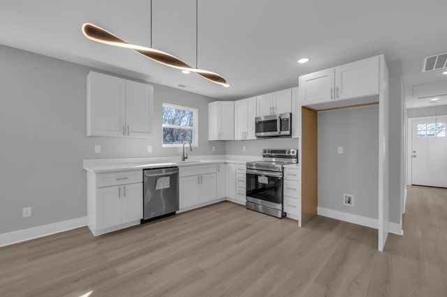 2812 E 46th Street, Chattanooga, TN 37407