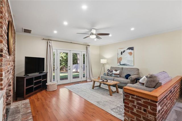 2862 Dunnington Circle, Atlanta, GA 30341