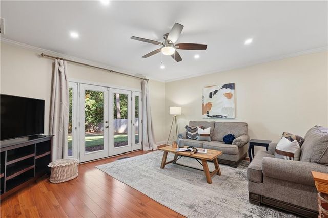 2862 Dunnington Circle, Atlanta, GA 30341