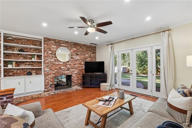 2862 Dunnington Circle, Atlanta, GA 30341