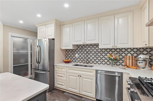 2862 Dunnington Circle, Atlanta, GA 30341