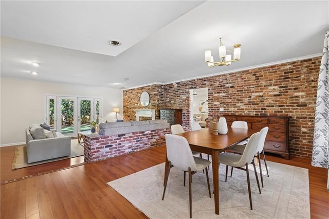 2862 Dunnington Circle, Atlanta, GA 30341