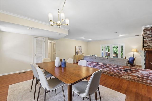 2862 Dunnington Circle, Atlanta, GA 30341