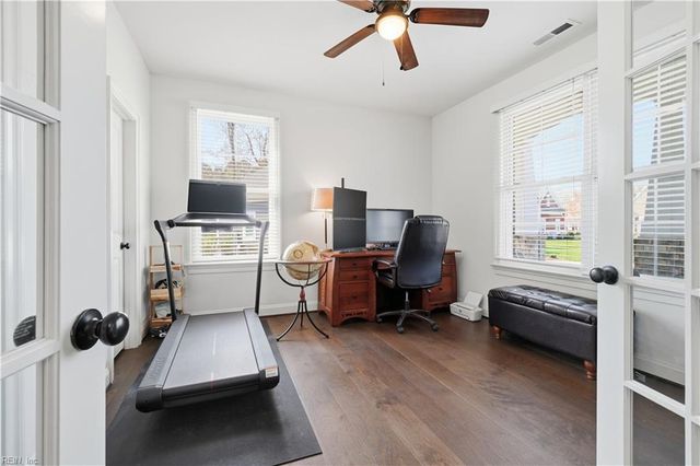 113 Stoneridge CT, Carrollton, VA 23314