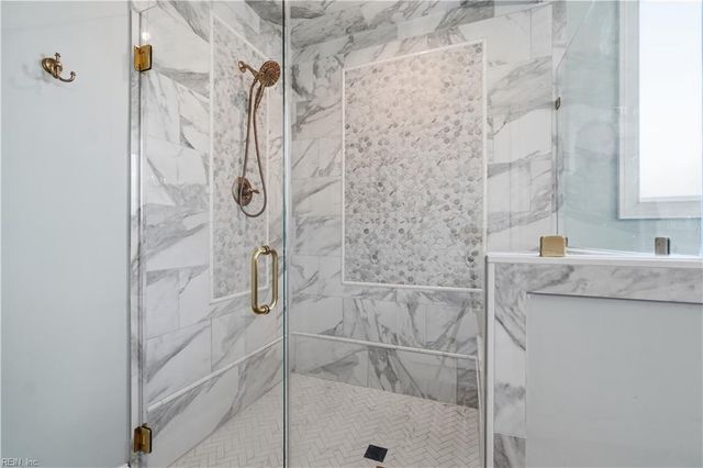 113 Stoneridge CT, Carrollton, VA 23314