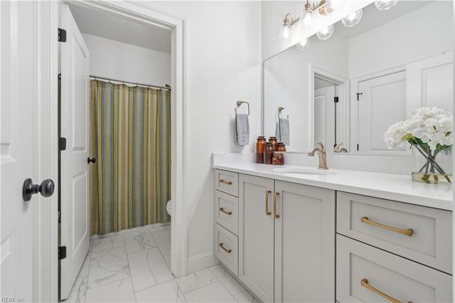 113 Stoneridge CT, Carrollton, VA 23314