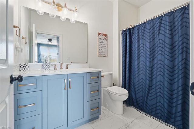 113 Stoneridge CT, Carrollton, VA 23314