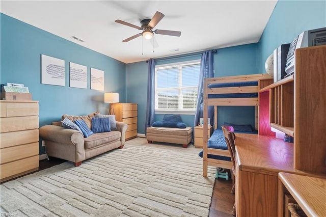 113 Stoneridge CT, Carrollton, VA 23314