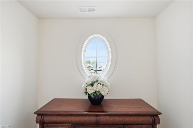 113 Stoneridge CT, Carrollton, VA 23314