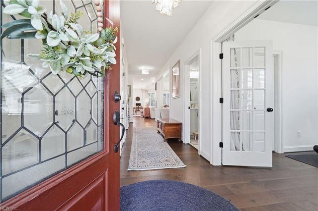 113 Stoneridge CT, Carrollton, VA 23314