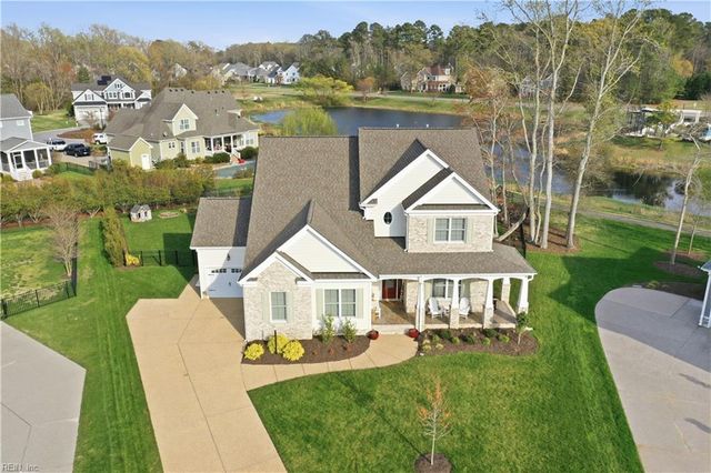 113 Stoneridge CT, Carrollton, VA 23314