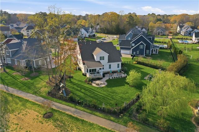 113 Stoneridge CT, Carrollton, VA 23314