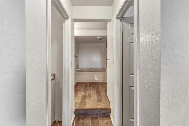 2066 Bogus Point Ct, Cool, CA 95614