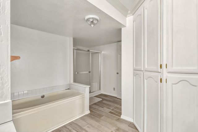 2066 Bogus Point Ct, Cool, CA 95614