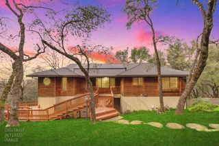 2066 Bogus Point Ct, Cool, CA 95614