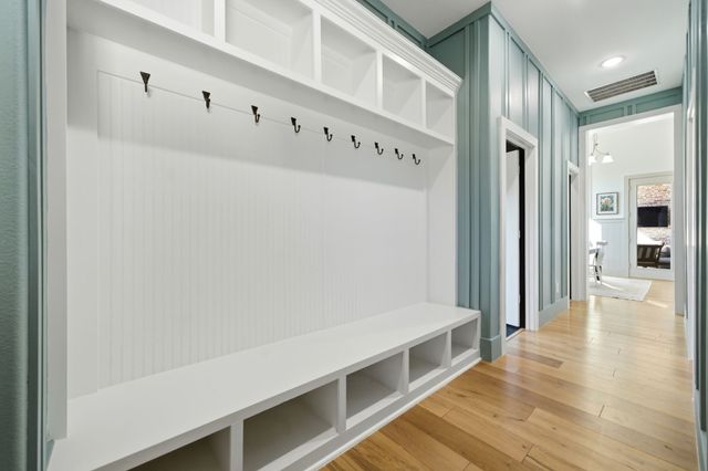 332 Ledstone Court, Rockwall, TX 75032