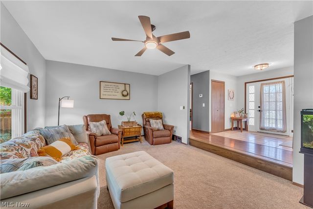 6827 Wooster Pike, Medina, OH 44256
