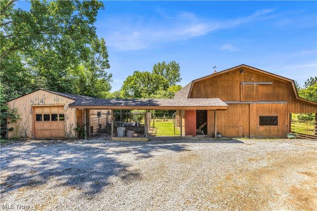 6827 Wooster Pike, Medina, OH 44256