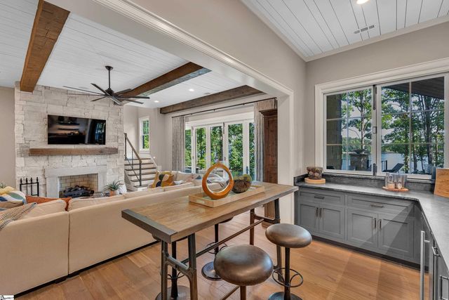 110 Waterfern Court, Six Mile, SC 29682