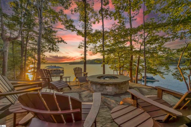 110 Waterfern Court, Six Mile, SC 29682