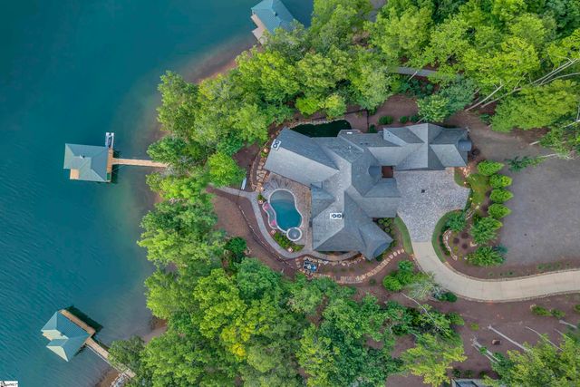 110 Waterfern Court, Six Mile, SC 29682