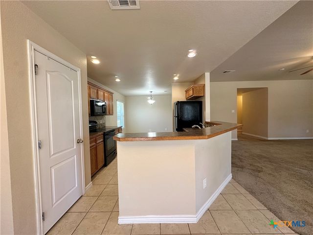 3513 Lauren Street, Copperas Cove, TX 76522