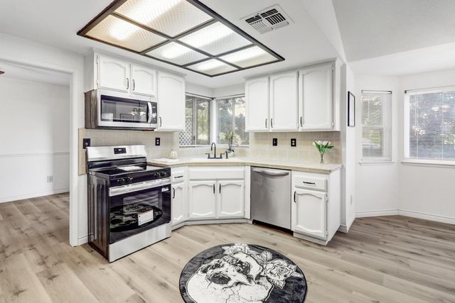 8536 Cord Way, Sacramento, CA 95828