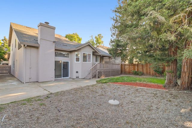8536 Cord Way, Sacramento, CA 95828