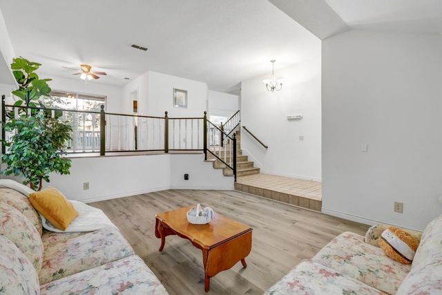 8536 Cord Way, Sacramento, CA 95828