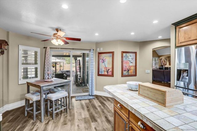 882 Alpine Heights Rd, Alpine, CA 91901