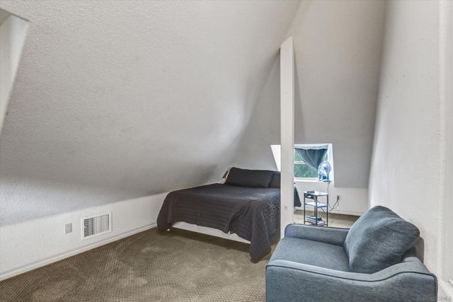 882 Alpine Heights Rd, Alpine, CA 91901