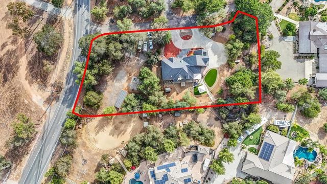 882 Alpine Heights Rd, Alpine, CA 91901