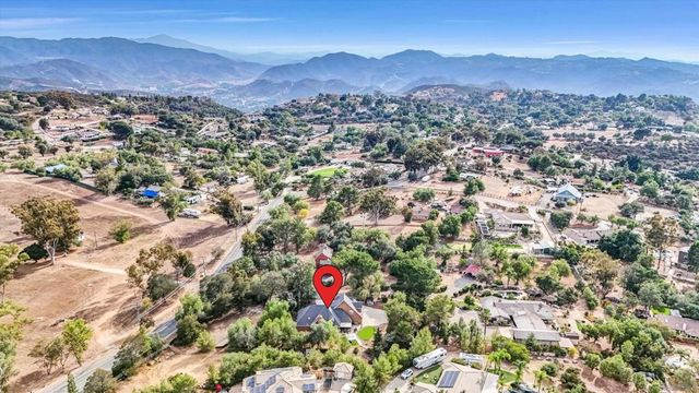 882 Alpine Heights Rd, Alpine, CA 91901