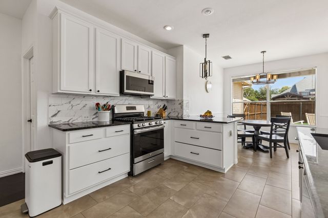 3349 Marsalis Lane, Plano, TX 75074