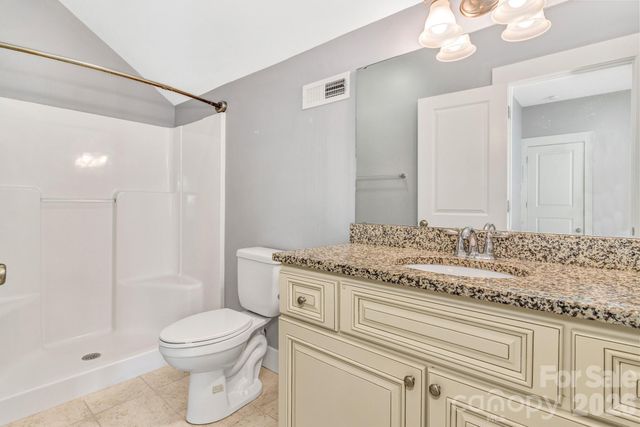18 Byrdcliffe Lane, Asheville, NC 28805