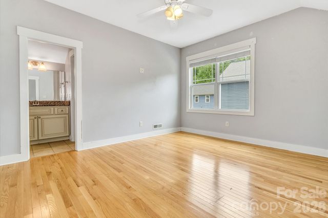 18 Byrdcliffe Lane, Asheville, NC 28805
