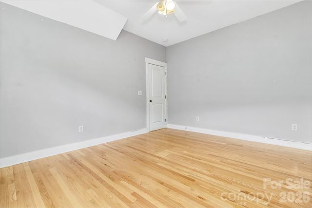 18 Byrdcliffe Lane, Asheville, NC 28805