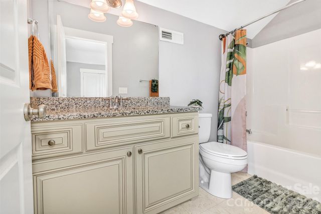 18 Byrdcliffe Lane, Asheville, NC 28805