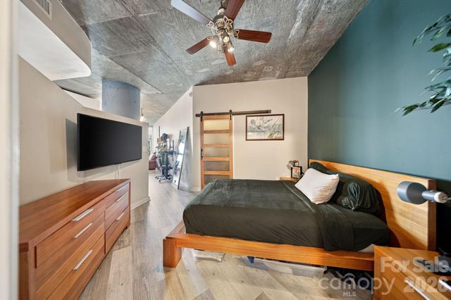 210 N Church Street 2813, Charlotte, NC 28202
