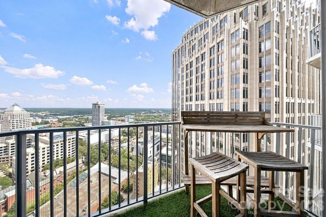 210 N Church Street 2813, Charlotte, NC 28202