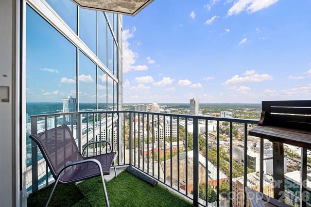 210 N Church Street 2813, Charlotte, NC 28202