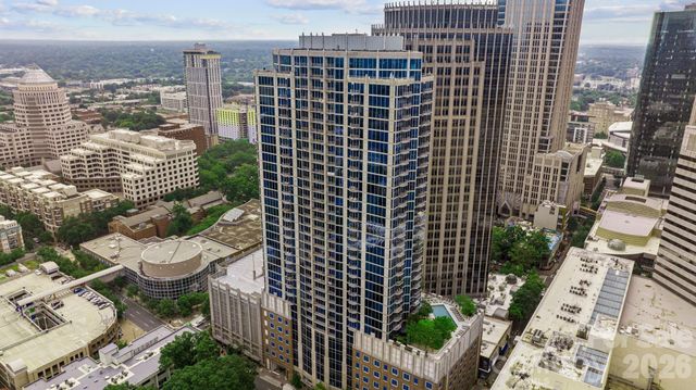 210 N Church Street 2813, Charlotte, NC 28202
