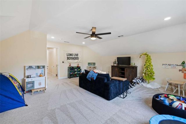 1297 HODGES Circle, Mansfield, GA 30055