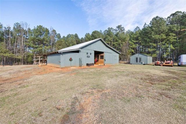 1297 HODGES Circle, Mansfield, GA 30055