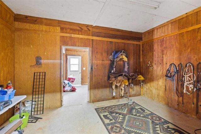 1297 HODGES Circle, Mansfield, GA 30055