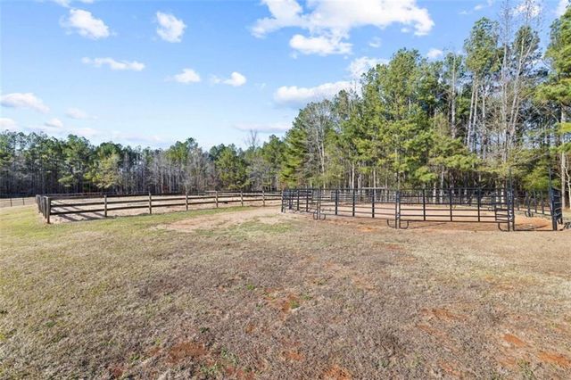 1297 HODGES Circle, Mansfield, GA 30055