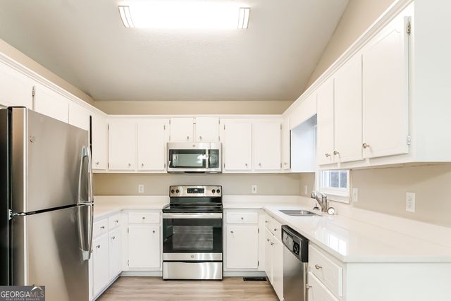 64 Willow Bend Drive NW, Cartersville, GA 30121