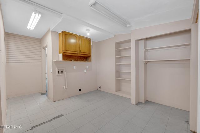 1037 STANLEY Street, El Paso, TX 79907