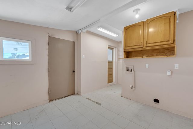 1037 STANLEY Street, El Paso, TX 79907