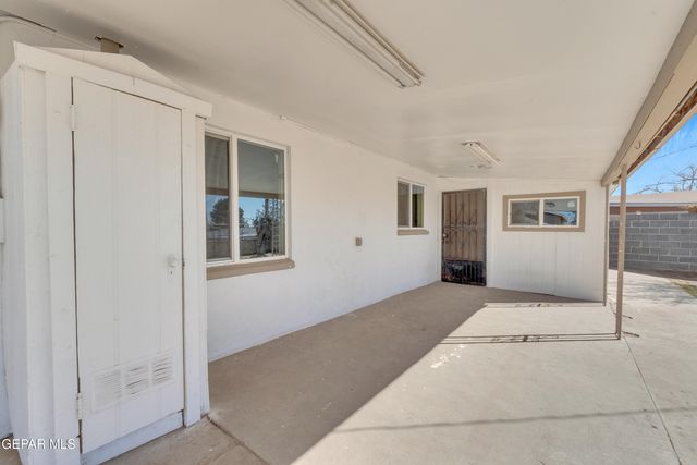 1037 STANLEY Street, El Paso, TX 79907